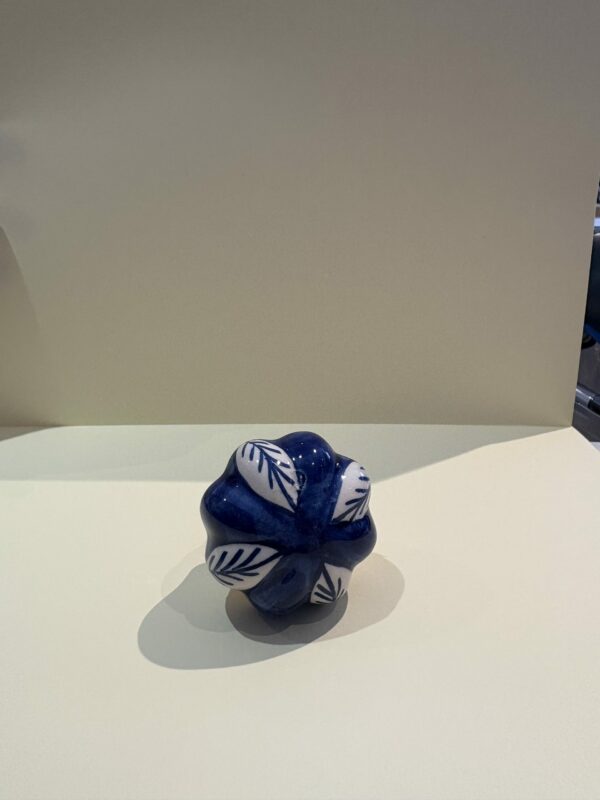 Ceramic Bottle Stopper - Leaf Design